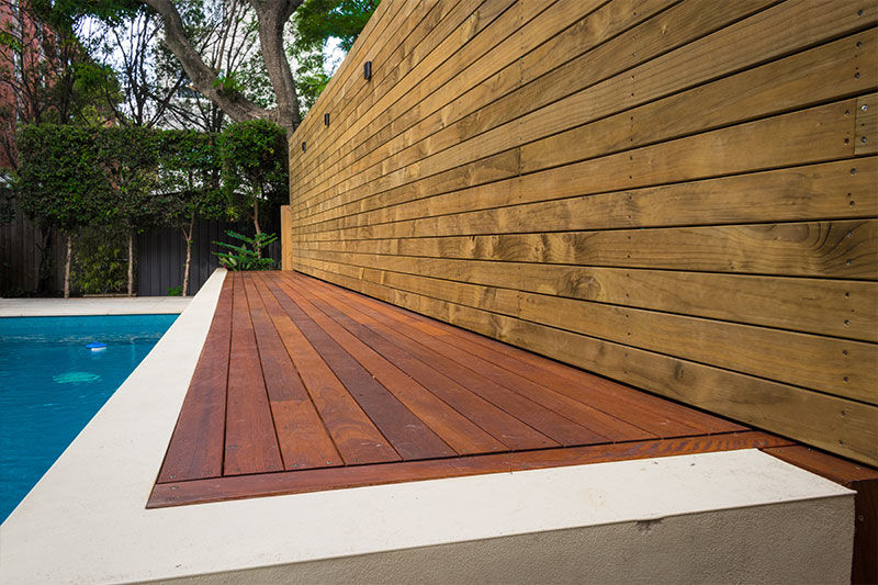 Imagem JPG, Raspagem e Restauração de Decks de Piscina